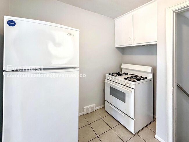 Building Photo - 19657 Caldwell St