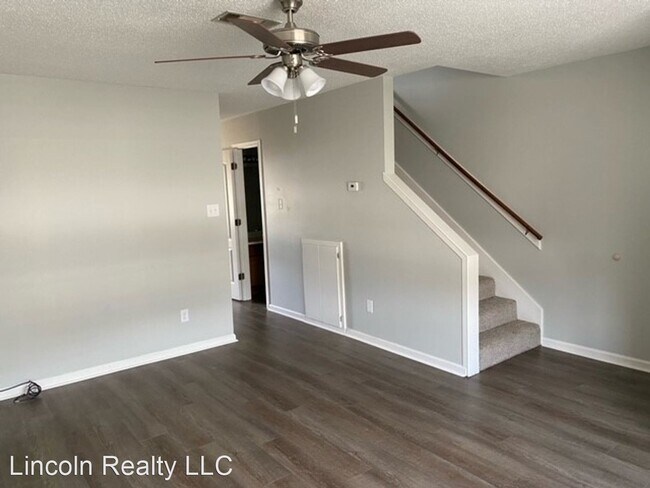 Building Photo - 2 br, 2.5 bath House - 1829 Remer Lane*