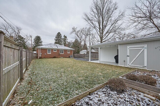 Building Photo - 4008 Foster St
