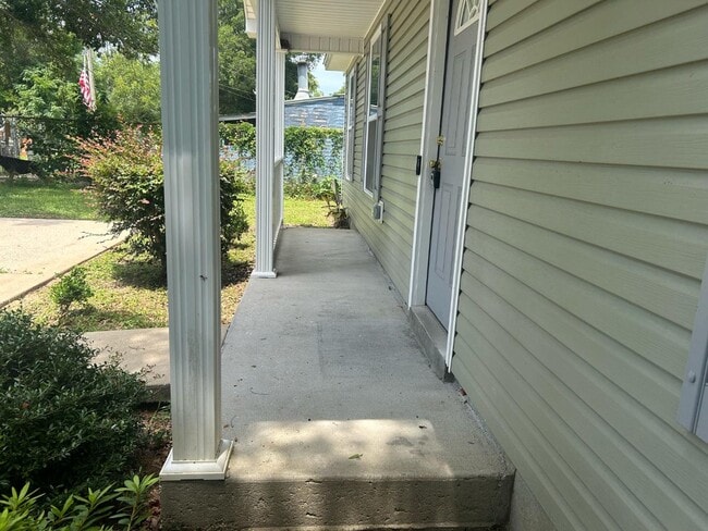 Building Photo - 3 Baggett Ct