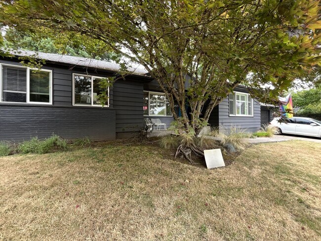 Foto del edificio - 4923 SW Lowell St