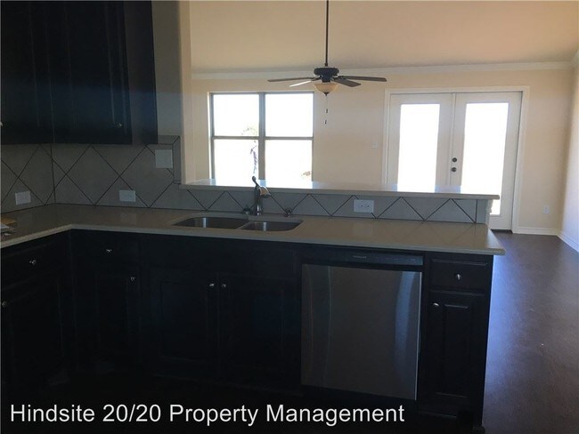 Building Photo - 3 br, 2 bath House - 1099 Englke Rd