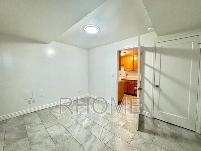 Foto del edificio - 288 E 10th Ave