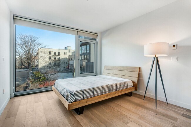 Foto del edificio - 630 Lorimer St