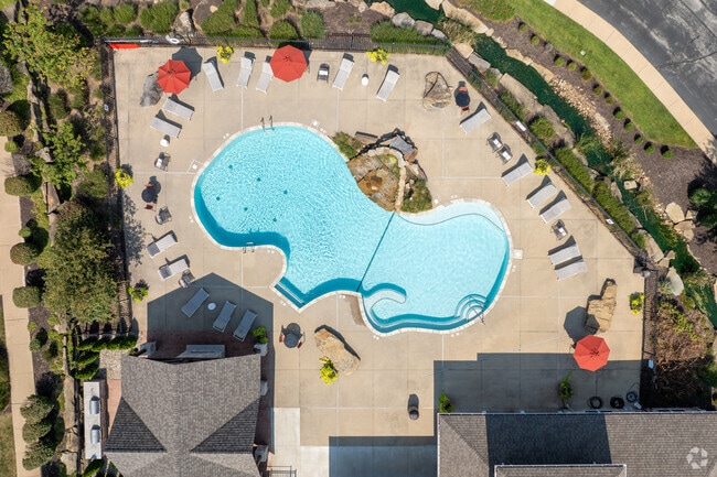 Pool - Boulders at Katy Trail