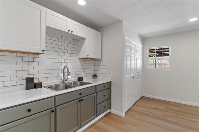 Building Photo - 110 Lorie St
