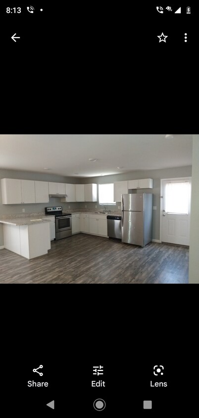Primary Photo - 9 McLeod St