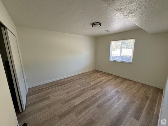 Building Photo - 5630 Meadow Ln