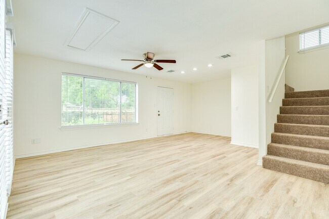 Foto del edificio - 408 Gardenia St