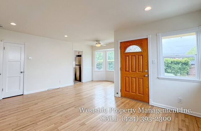 Foto del edificio - 740 Flower Ave