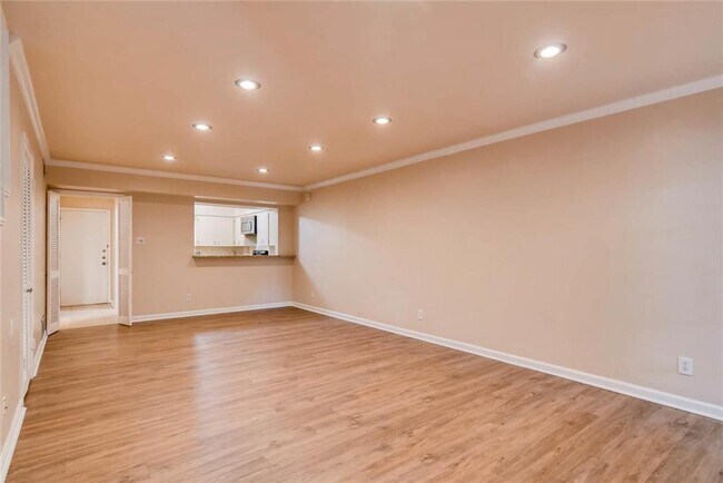 Foto del edificio - 3710 Meredith St
