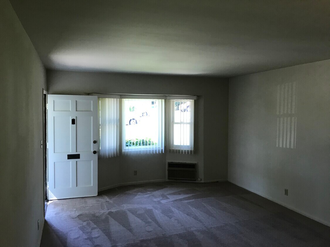 Primary Photo - 3643 Stancrest Dr