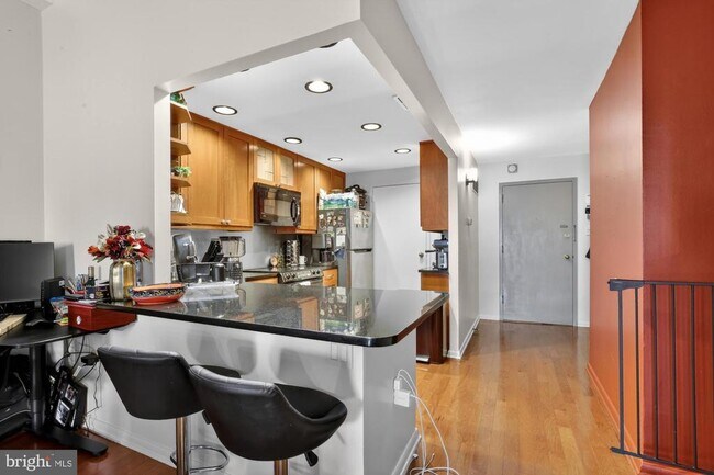 Foto del edificio - 825 N 29th St