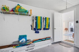 Building Photo - 455 Bayside Ave