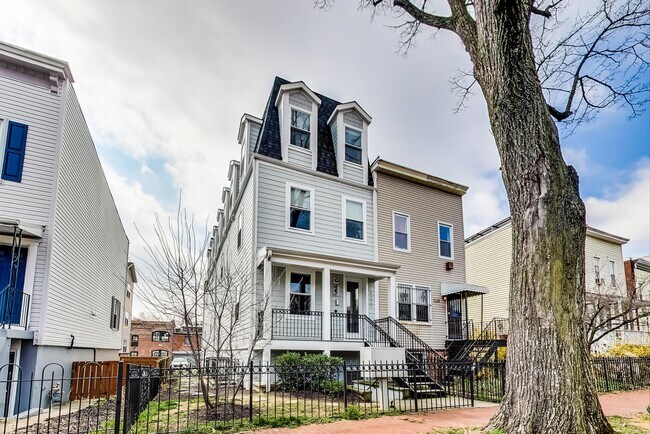 Foto del edificio - 1227 Morse St NE