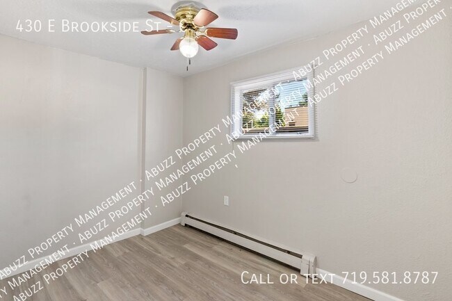 Building Photo - Brookside