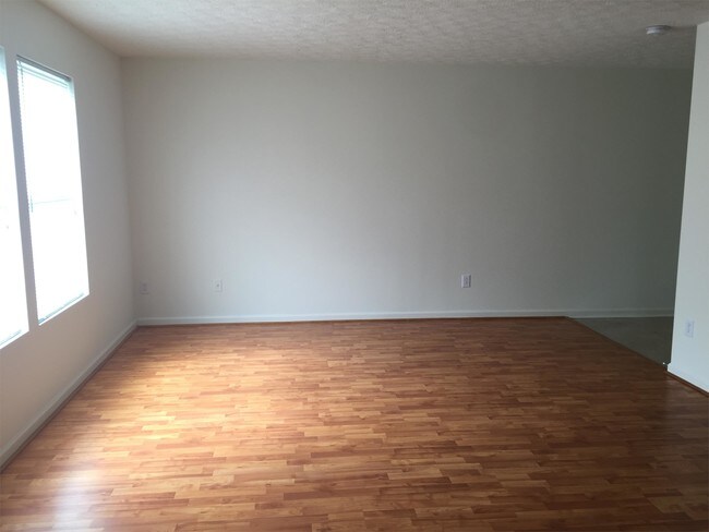 Foto del edificio - 4052 Lassen Ln