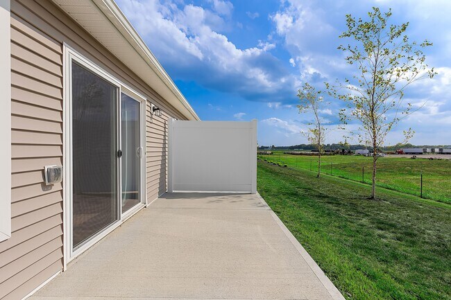 Foto del edificio - Redwood Greenfield