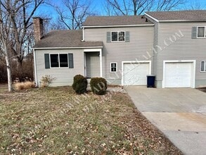 Building Photo - 1924 E 97th St