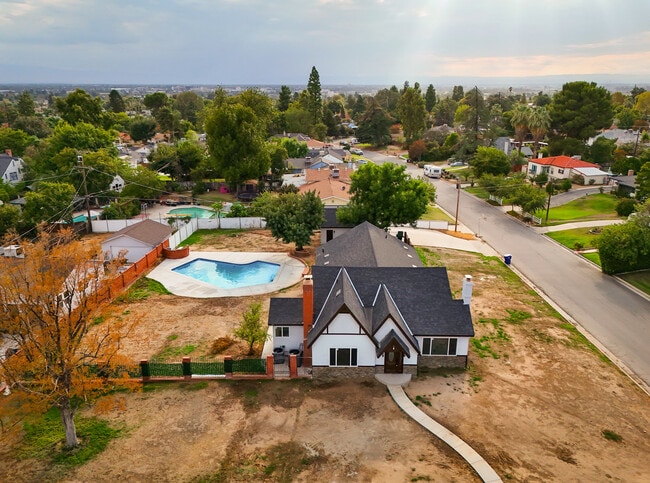 Foto del edificio - 501 Magnolia Ave