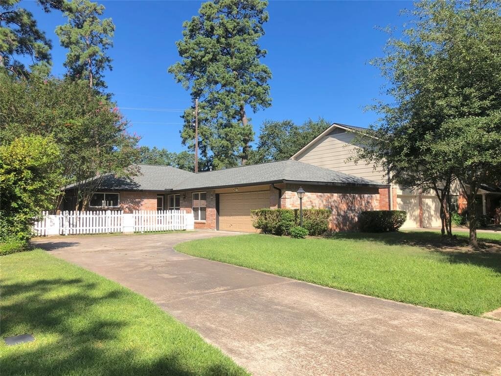 Primary Photo - 17007 Methil Dr
