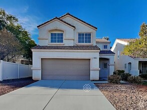 Building Photo - 456 Lava Beds Way