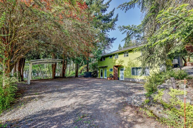Foto del edificio - 439 Brien Dr SE