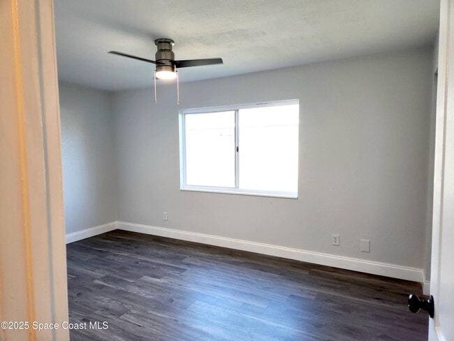 Building Photo - 122 Atlas Ln