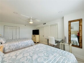 Building Photo - 8800 S Ocean Dr