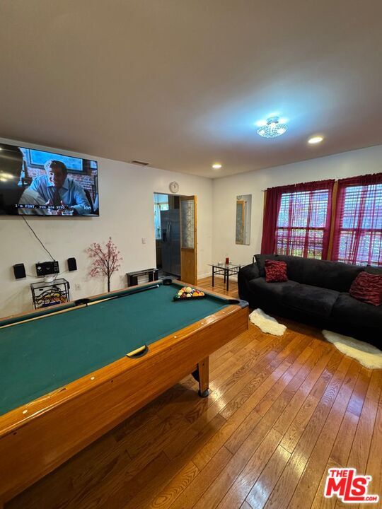 Foto del edificio - 5764 W 85th Pl