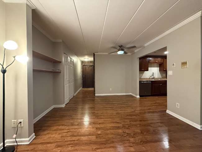 Photo - 154 E Bailey Rd Apartment