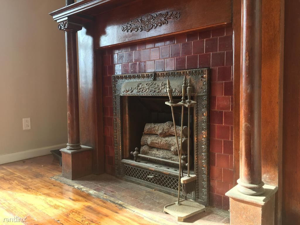 Primary Photo - 5325 Webster St