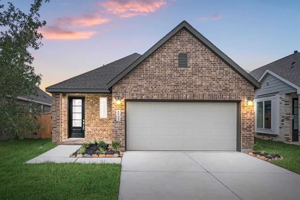 Foto principal - 6742 Sunset Velvet Dr