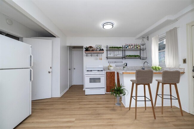 Foto del edificio - 105 Belmont Ave