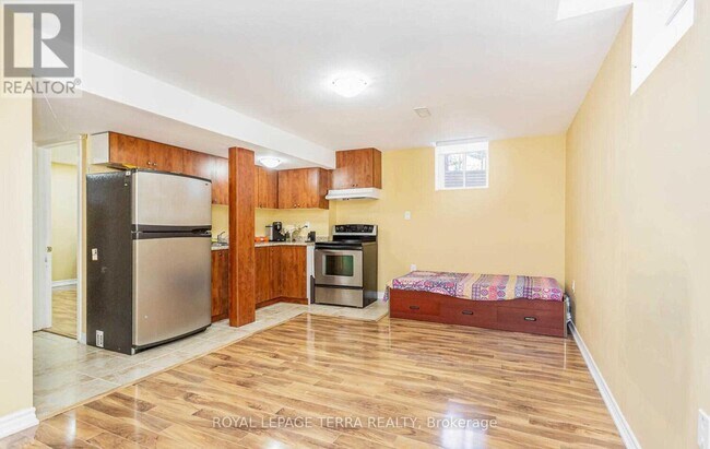 Photo du bâtiment - 37 Southlake Blvd