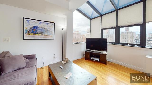 Foto principal - 4 bedroom in New York NY 10016