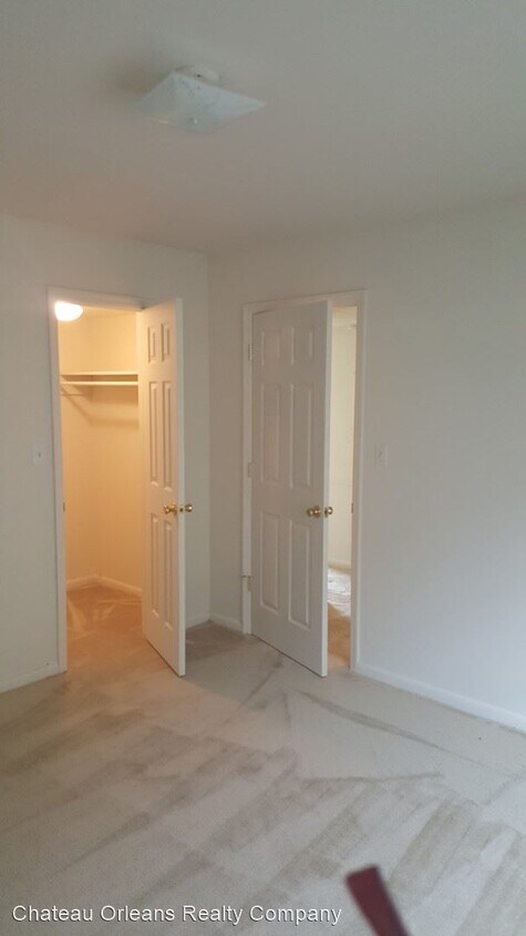 Foto del edificio - 2 br, 1 bath Apartment - 3125 Napoleon Ct....