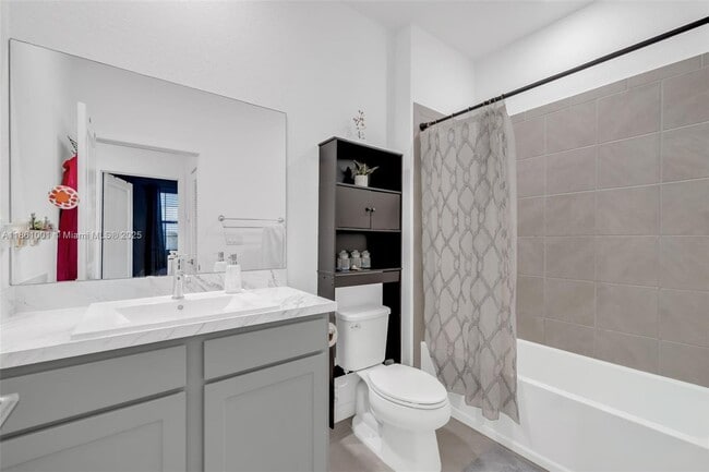 Foto del edificio - 730 SW 12th St