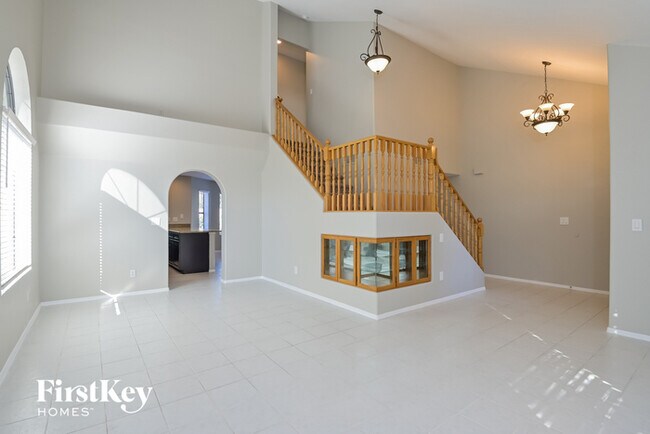 Building Photo - 11461 N Quicksilver Trail