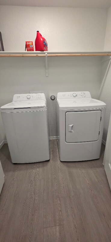 Foto del edificio - 115 Kings Row Ln