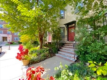 Building Photo - 41 Langdon St