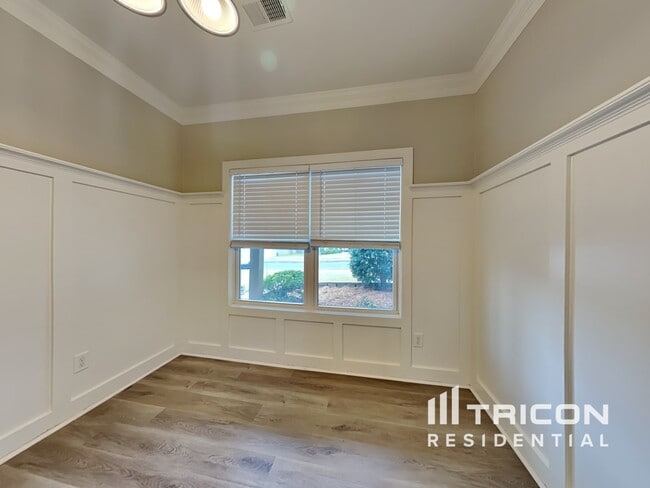 Foto del edificio - 56 Chimney Springs Dr SW