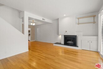 Building Photo - 3619 Keystone Av