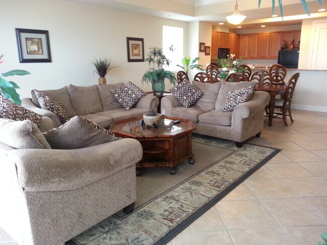 Foto del edificio - 725 Gulf Shore Dr
