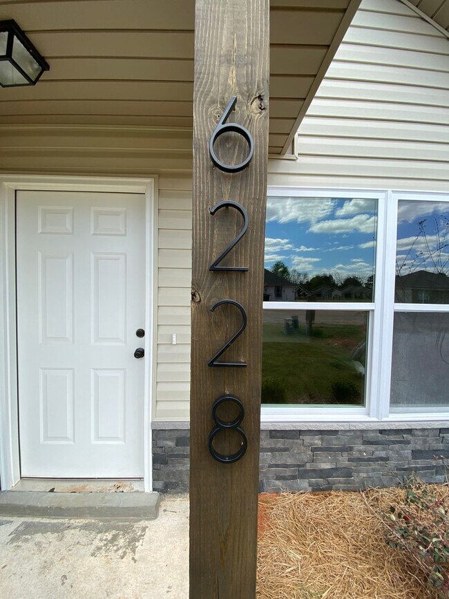 Building Photo - Home for rent in Montgomery!!! AVAILABLE N...