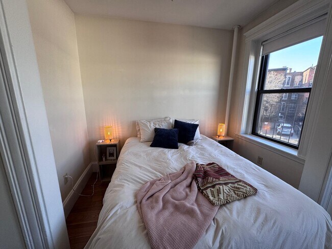 Building Photo - 1125 Commonwealth Ave