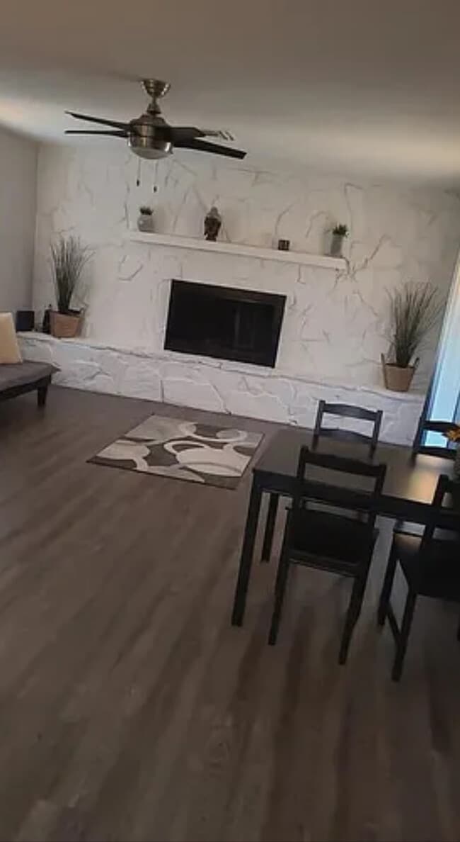 Foto del edificio - 3803 43rd Ave N