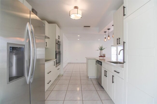 Photo - 9680 SW 77th St House