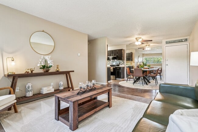 Building Photo - The Montecito Apartments