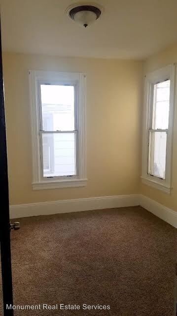 Building Photo - 3 br, 1 bath House - 4088 E 76th St